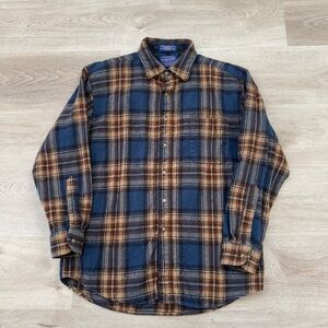 Vintage Pendleton Lodge Shirt *FITS MENS M Actual* Brown Plaid 100% Virgin Wool